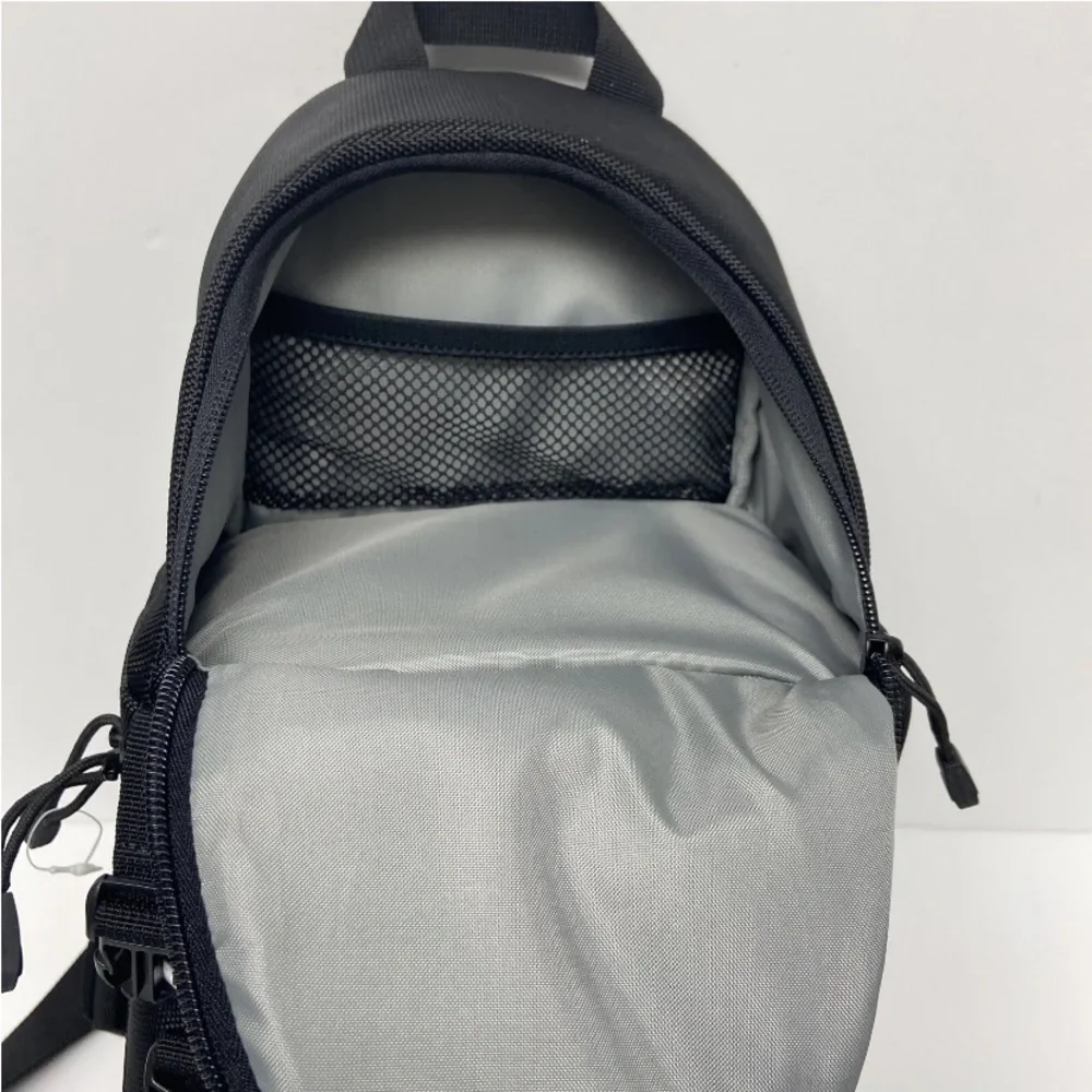 NEW Samsonite 46591-1062 Large Shoulder/ Crossbody Camera Bag BLACK/GRAY